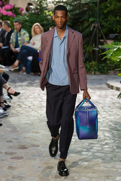 Look 6